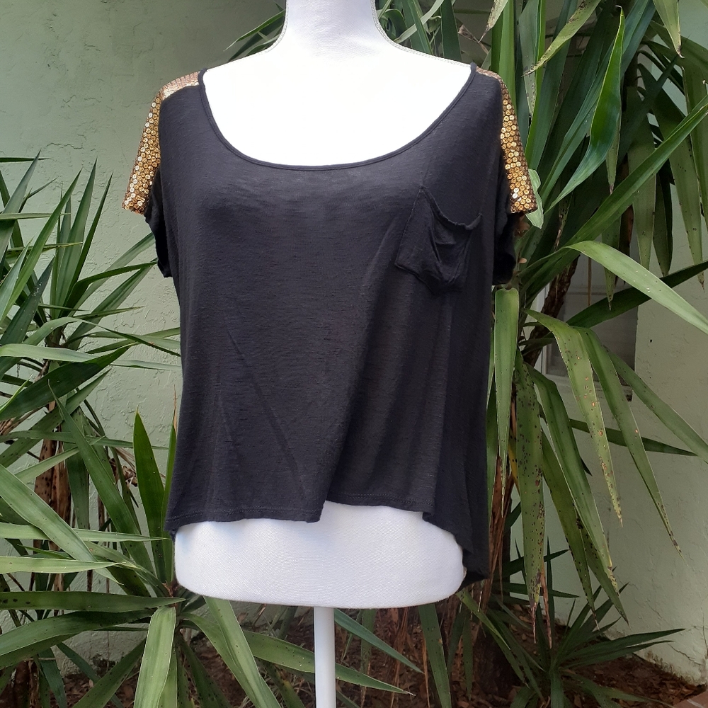 Black Gold Hi Lo Tshirt